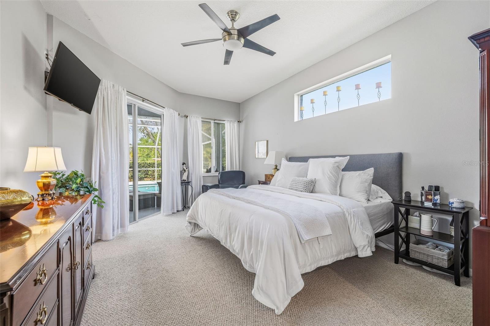 Image 25 of 52 For 9651 Venturi Drive