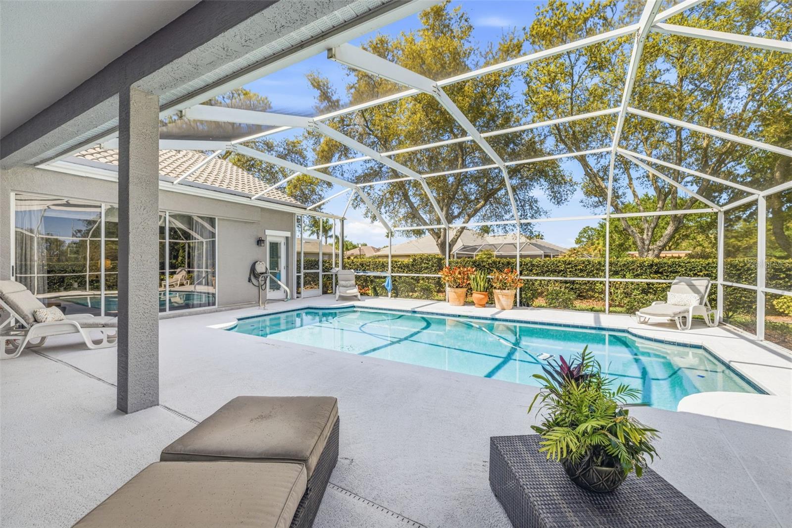 Image 40 of 52 For 9651 Venturi Drive