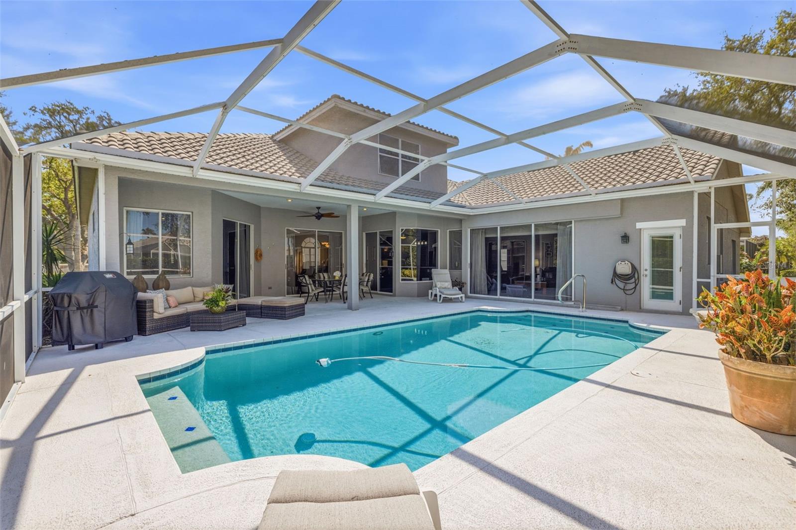 Image 42 of 52 For 9651 Venturi Drive