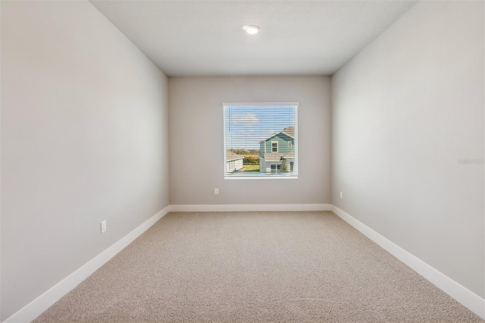 Image 21 of 53 For 11734 Full Moon Loop