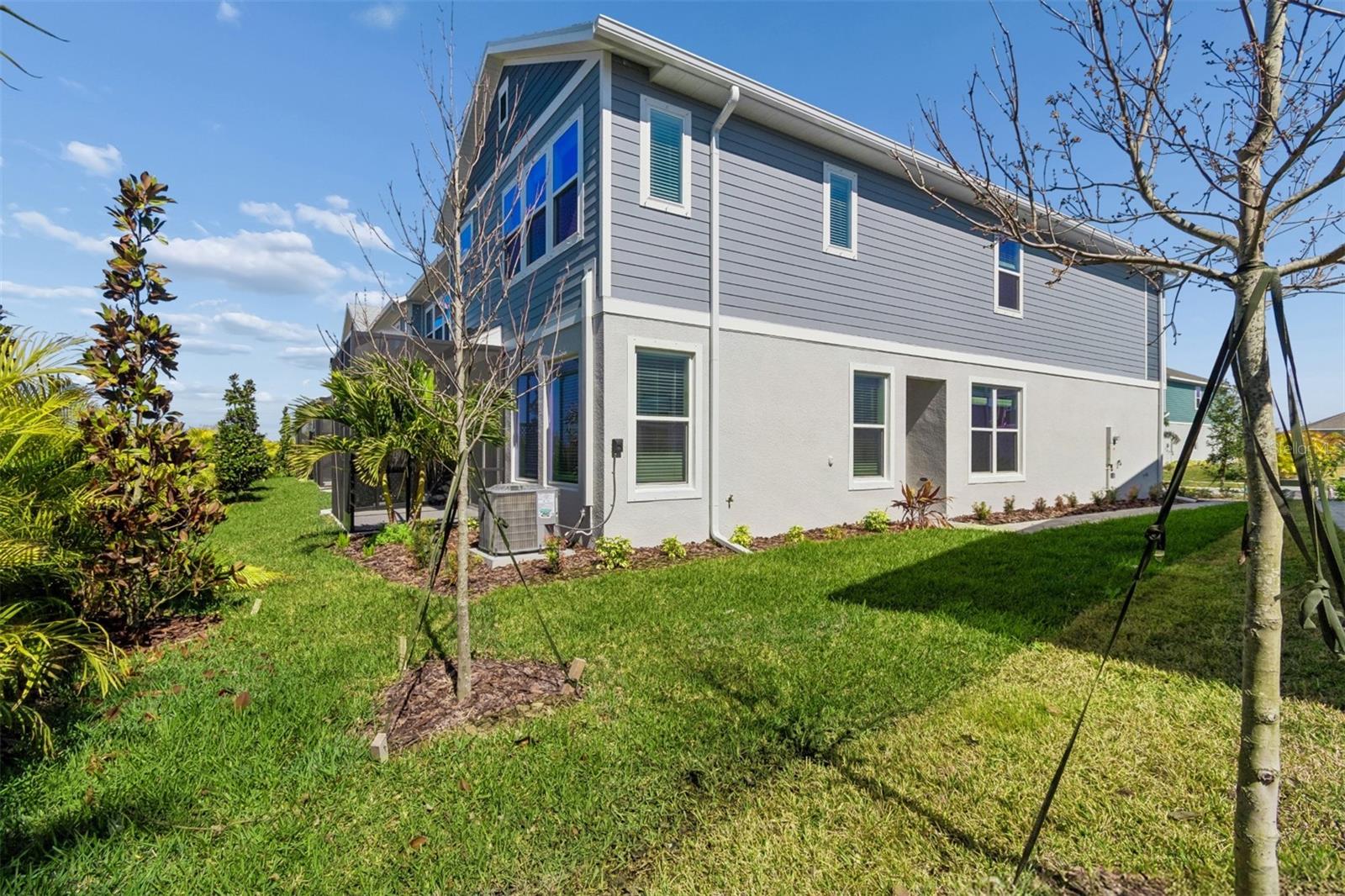 Image 48 of 53 For 11734 Full Moon Loop