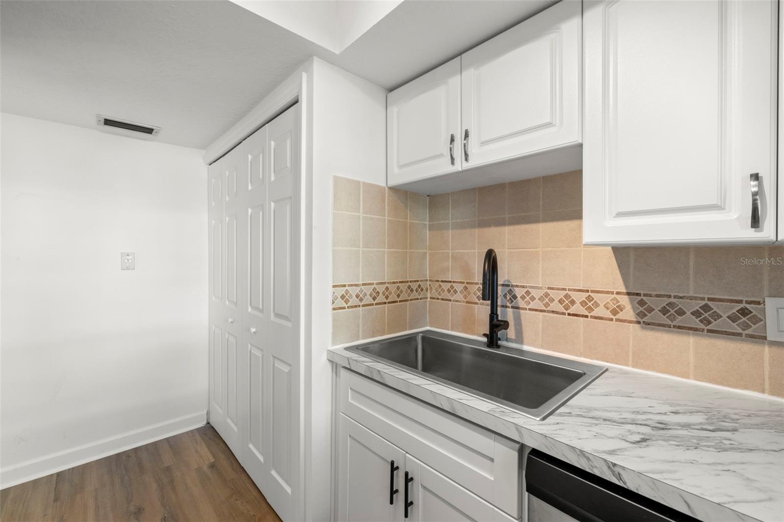 Image 18 of 54 For 1 Windrush Boulevard 19