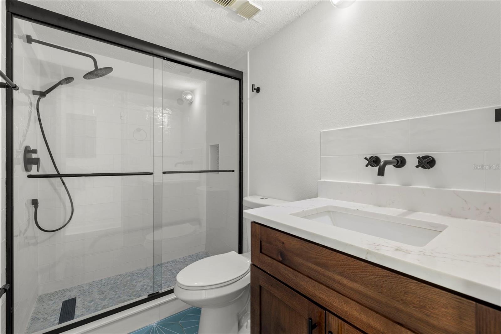 Image 29 of 54 For 1 Windrush Boulevard 19