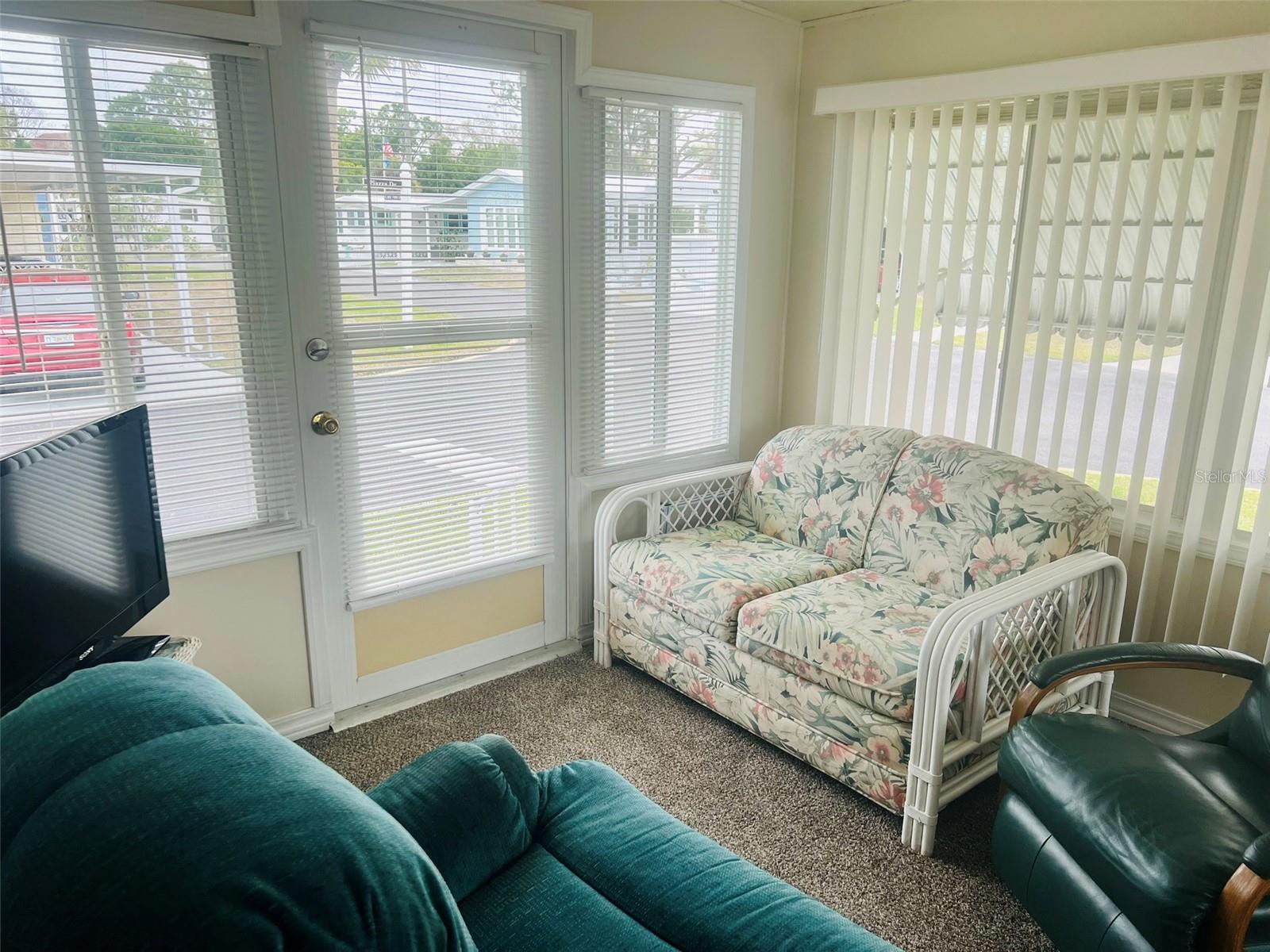 Image 14 of 34 For 2282 Piazza Drive 117