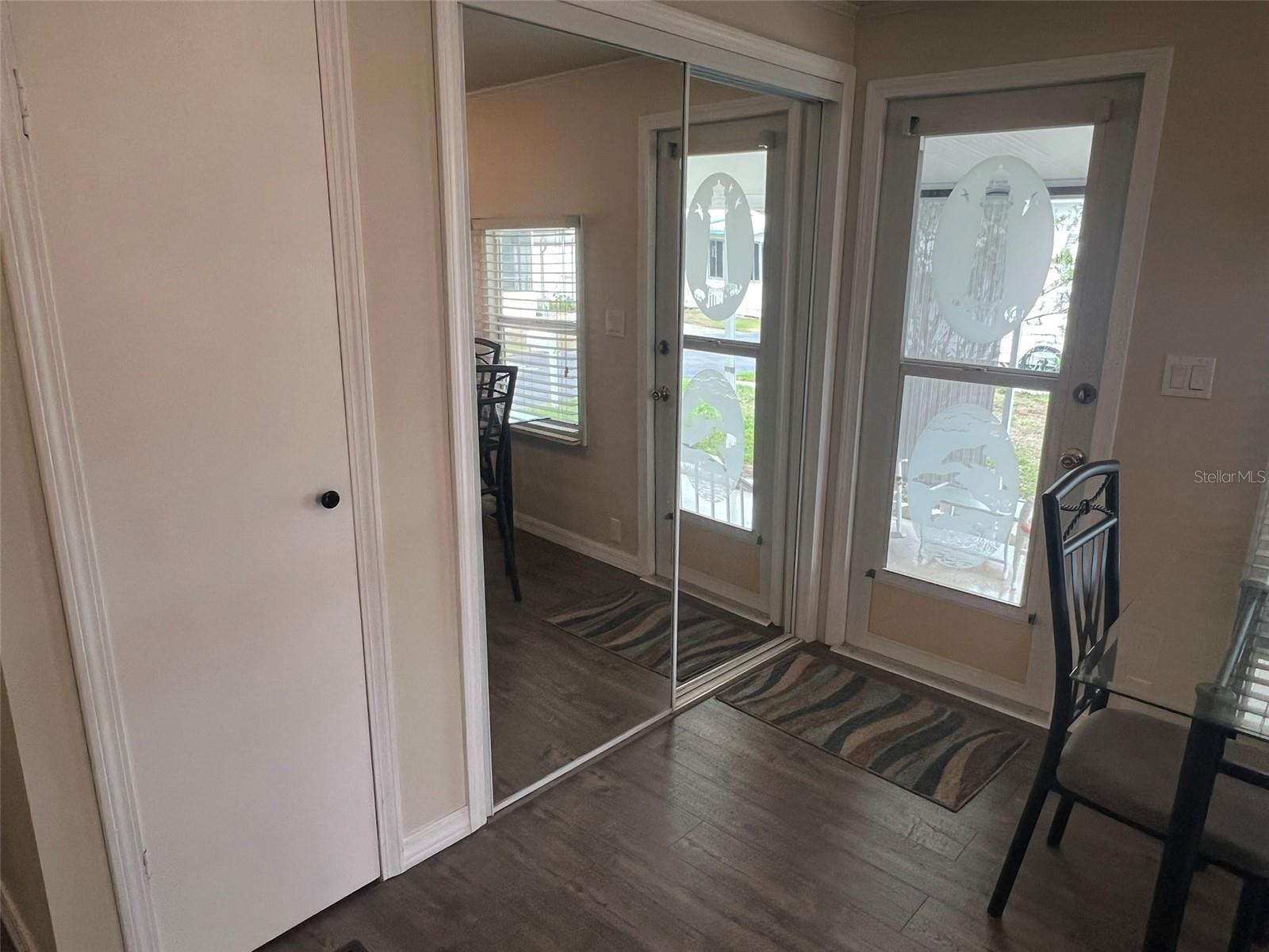 Image 9 of 34 For 2282 Piazza Drive 117