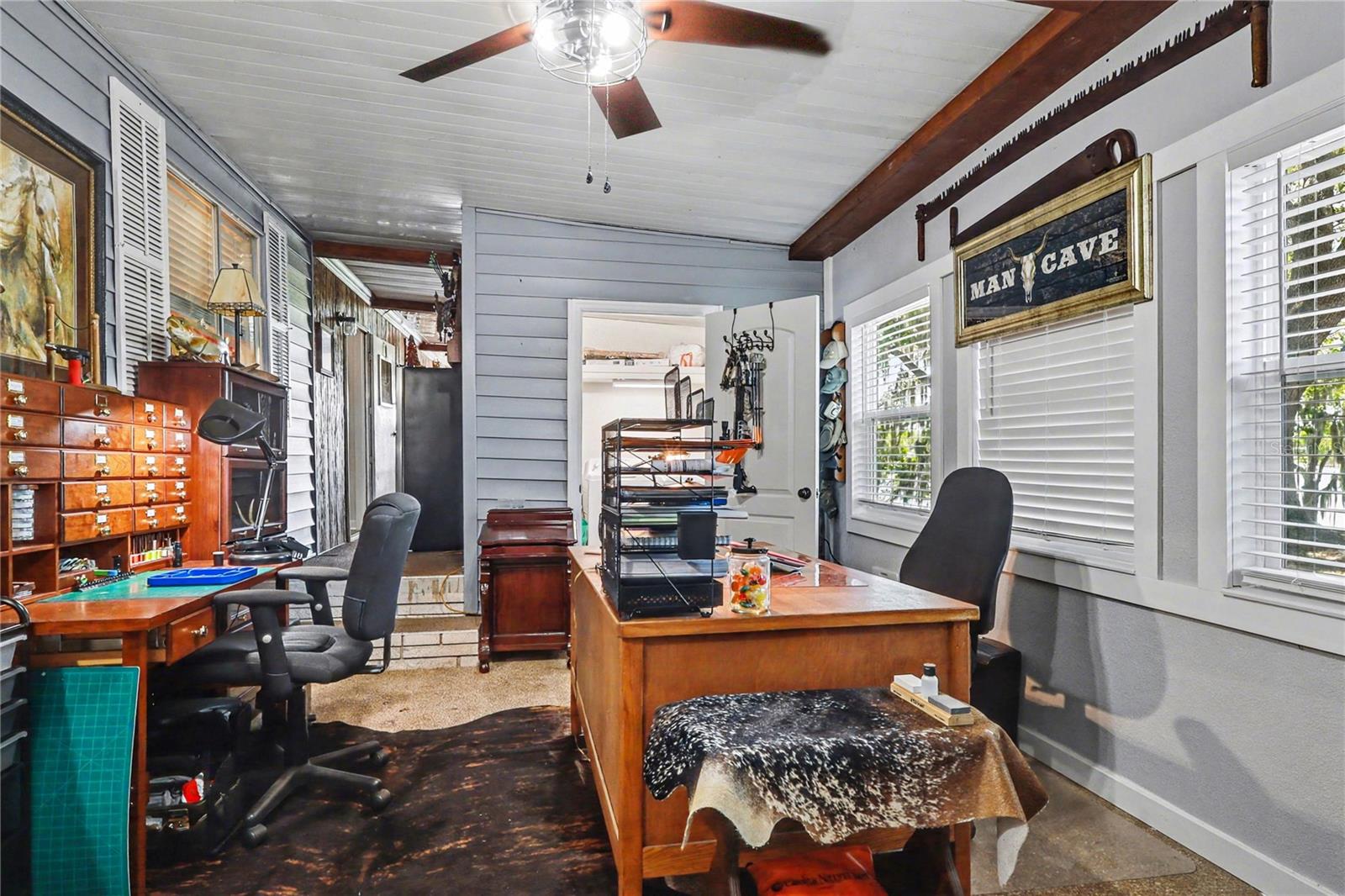 Image 13 of 22 For 2055 Floral Avenue 322