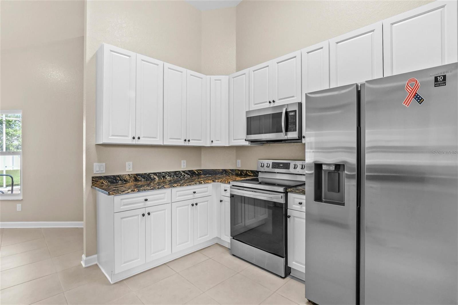 Image 30 of 73 For 15281 Burbank Drive