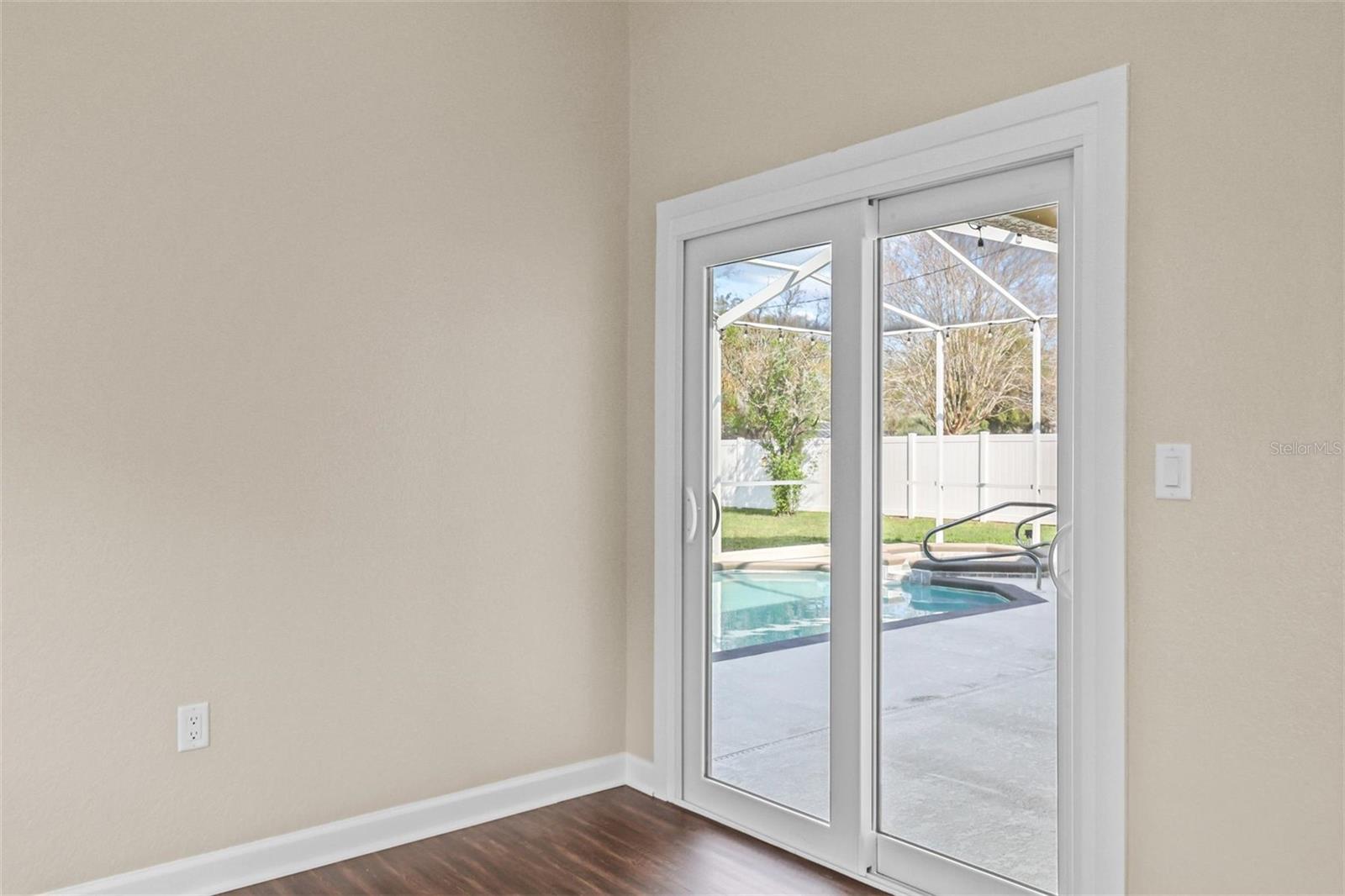 Image 37 of 73 For 15281 Burbank Drive