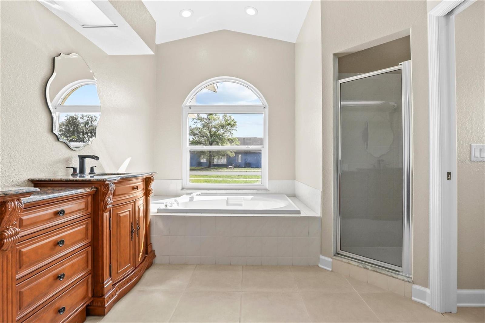 Image 39 of 73 For 15281 Burbank Drive