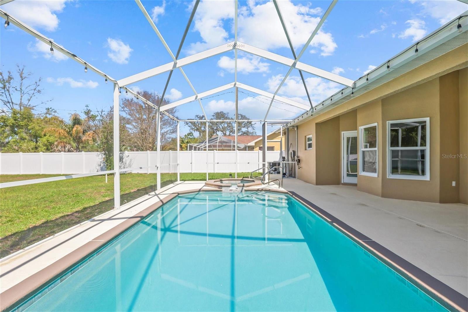 Image 56 of 73 For 15281 Burbank Drive