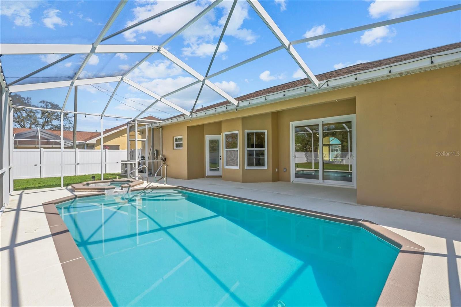 Image 57 of 73 For 15281 Burbank Drive