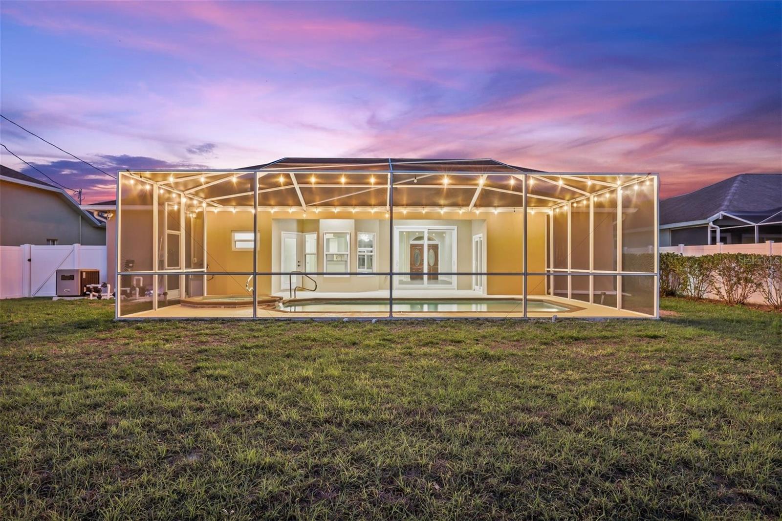 Image 60 of 73 For 15281 Burbank Drive