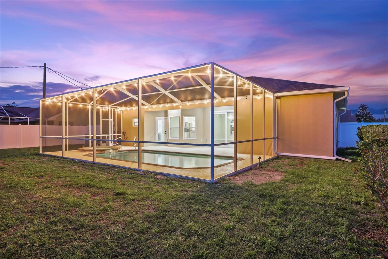 Image 62 of 73 For 15281 Burbank Drive