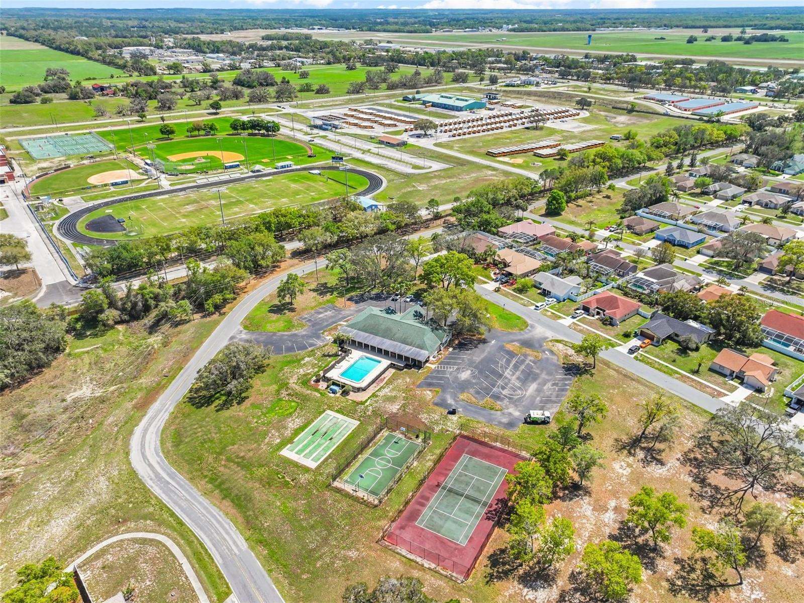 Image 68 of 73 For 15281 Burbank Drive