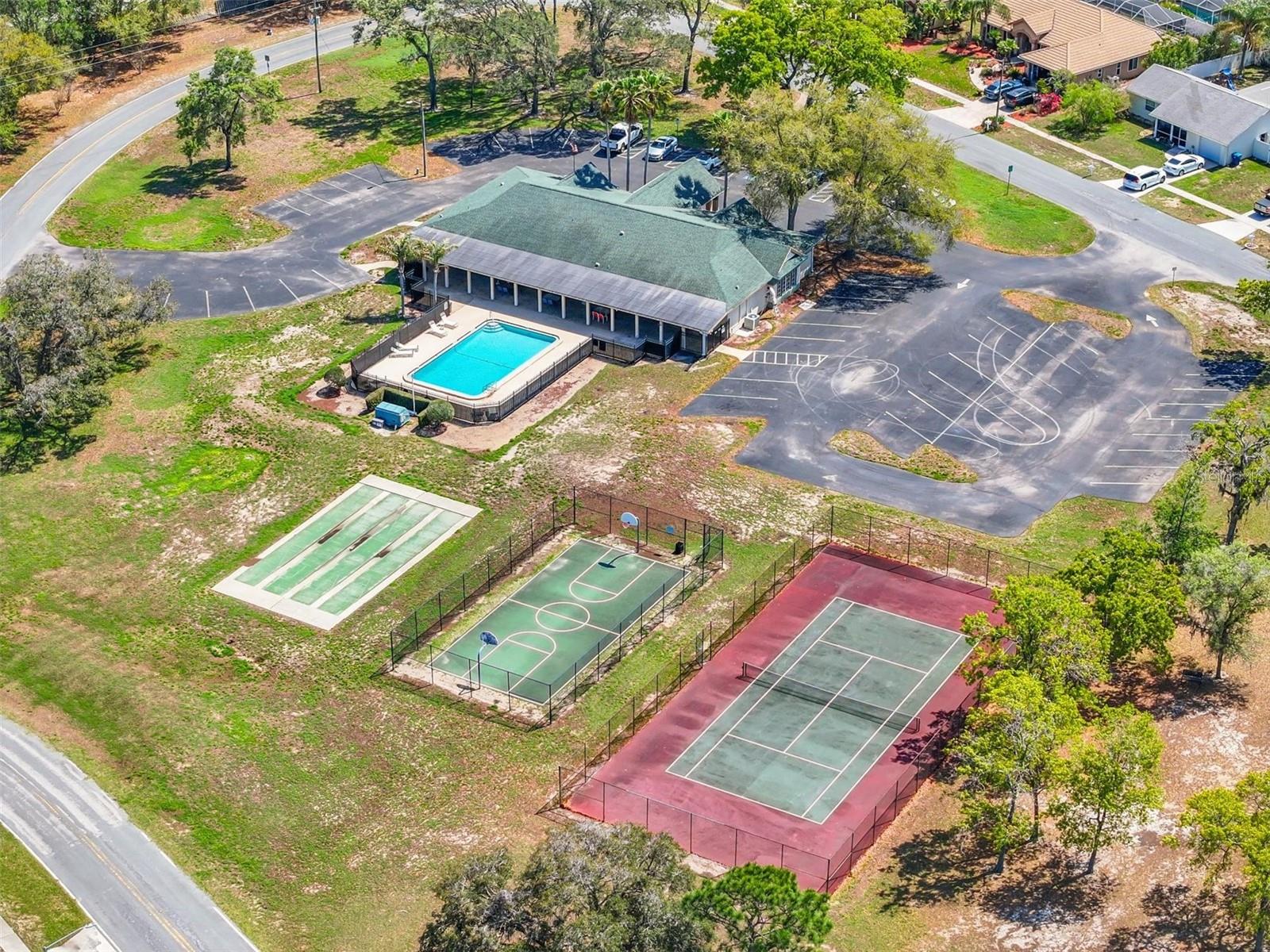 Image 69 of 73 For 15281 Burbank Drive