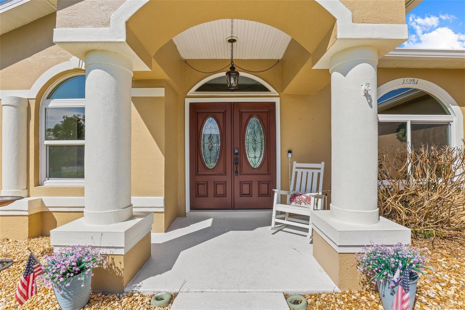 Image 7 of 73 For 15281 Burbank Drive