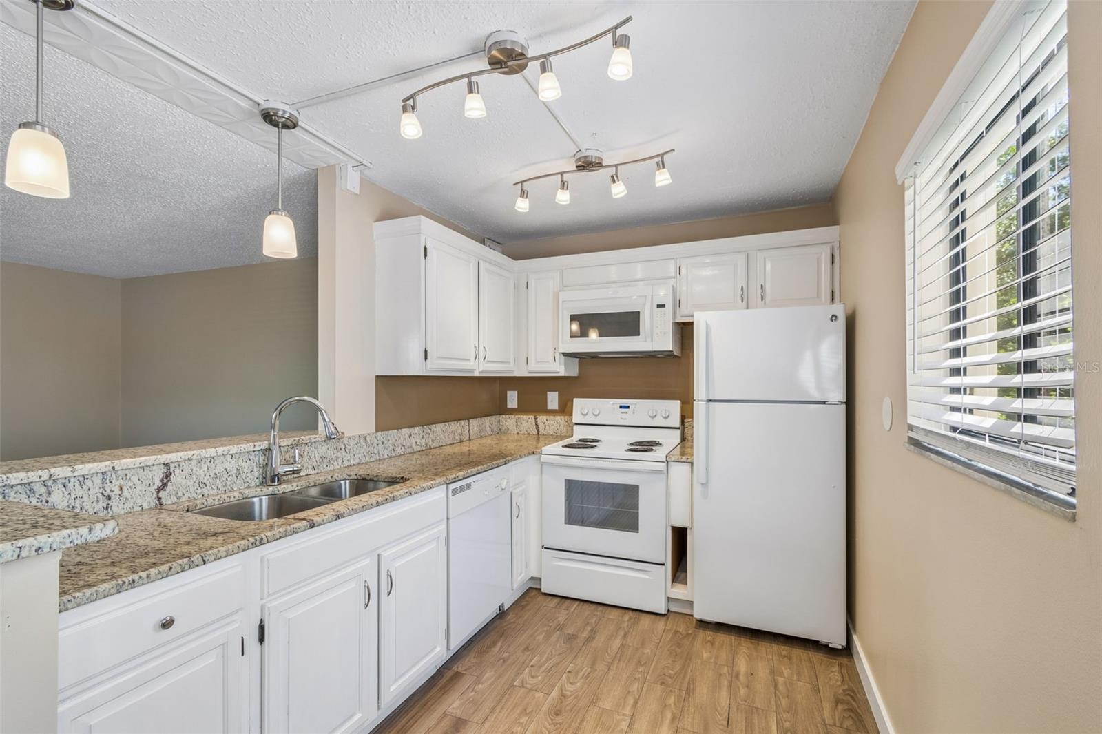 Image 16 of 100 For 3300 Fox Chase Circle N 202