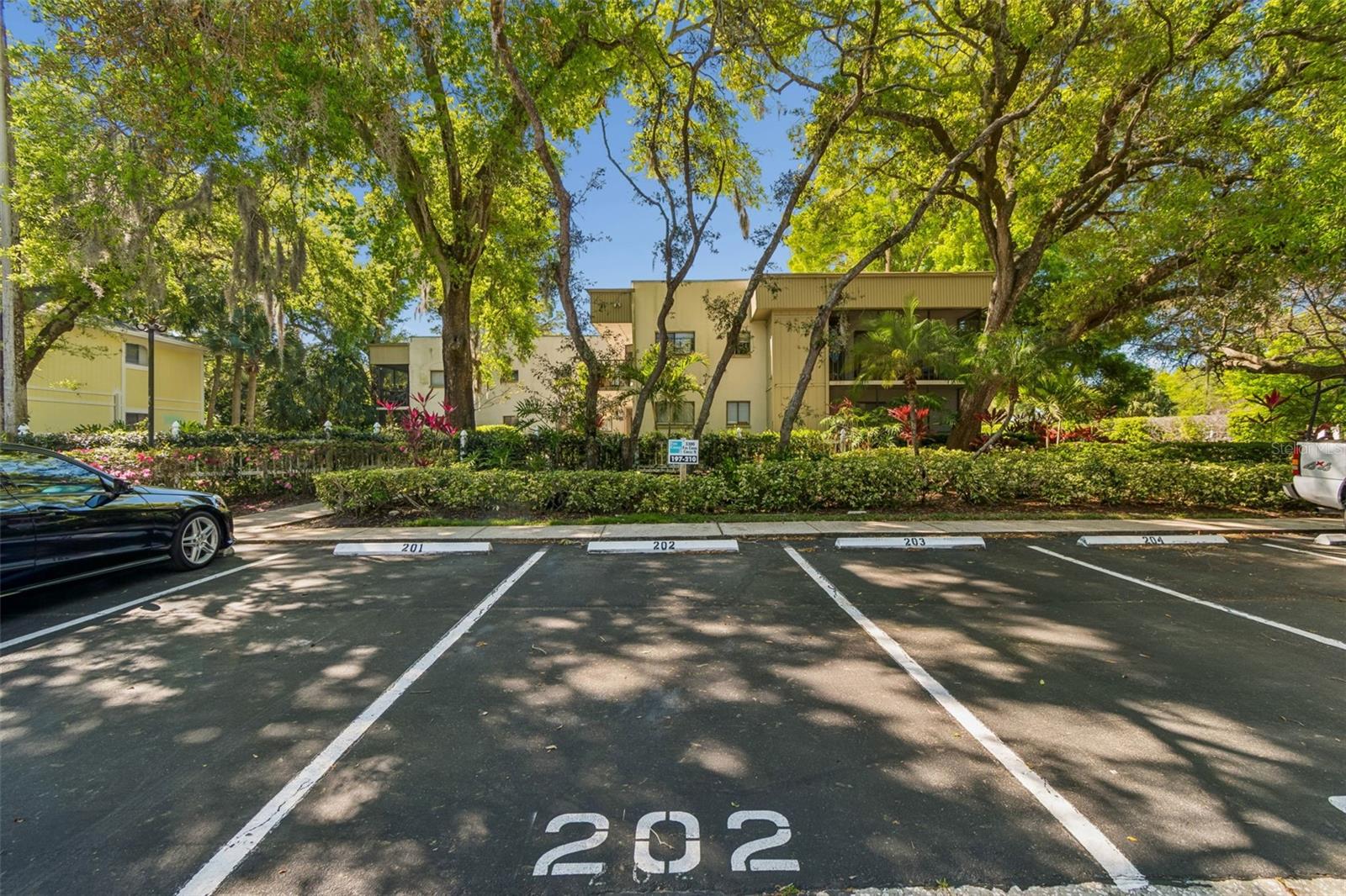 Image 2 of 100 For 3300 Fox Chase Circle N 202