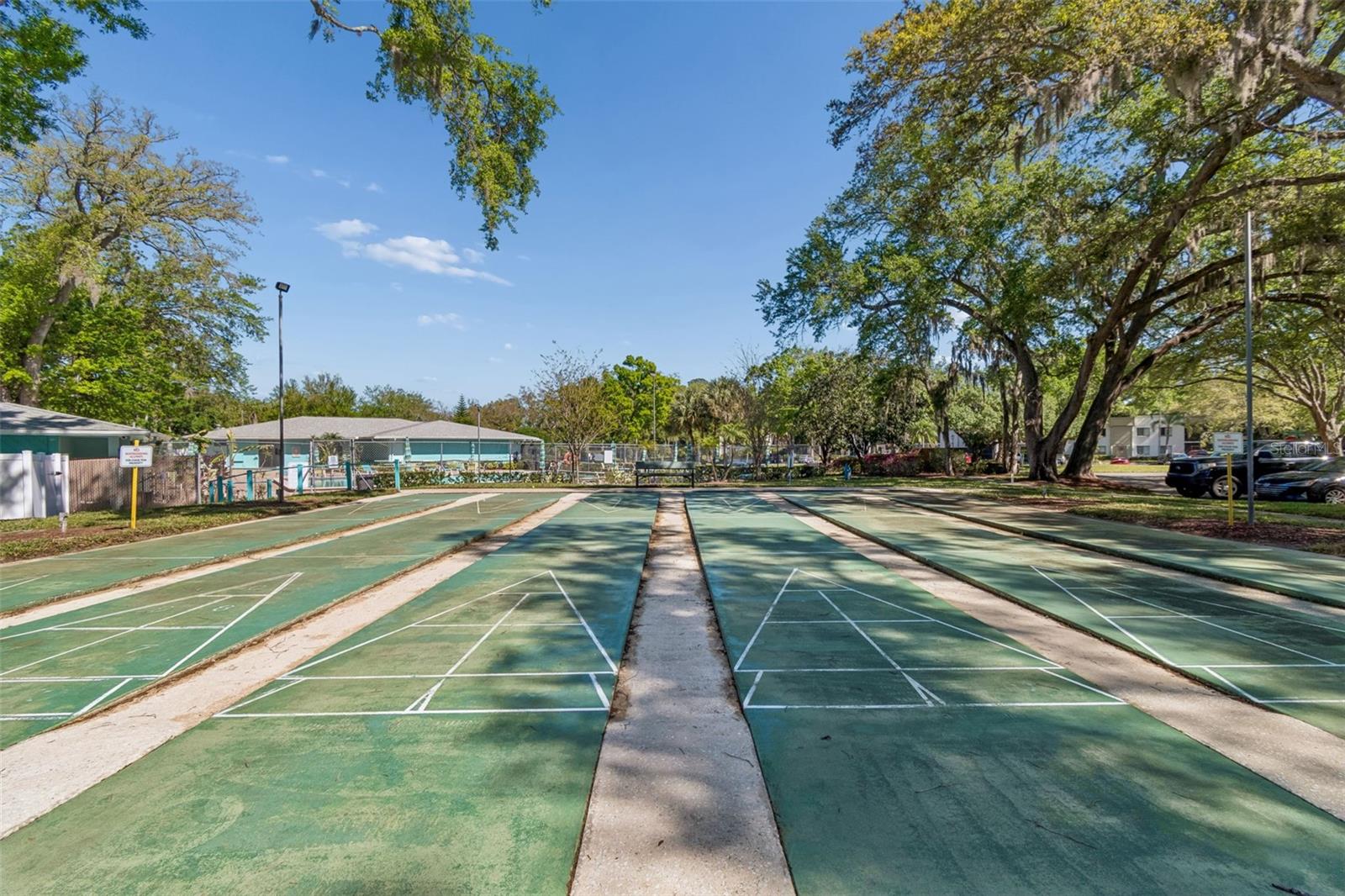 Image 52 of 100 For 3300 Fox Chase Circle N 202