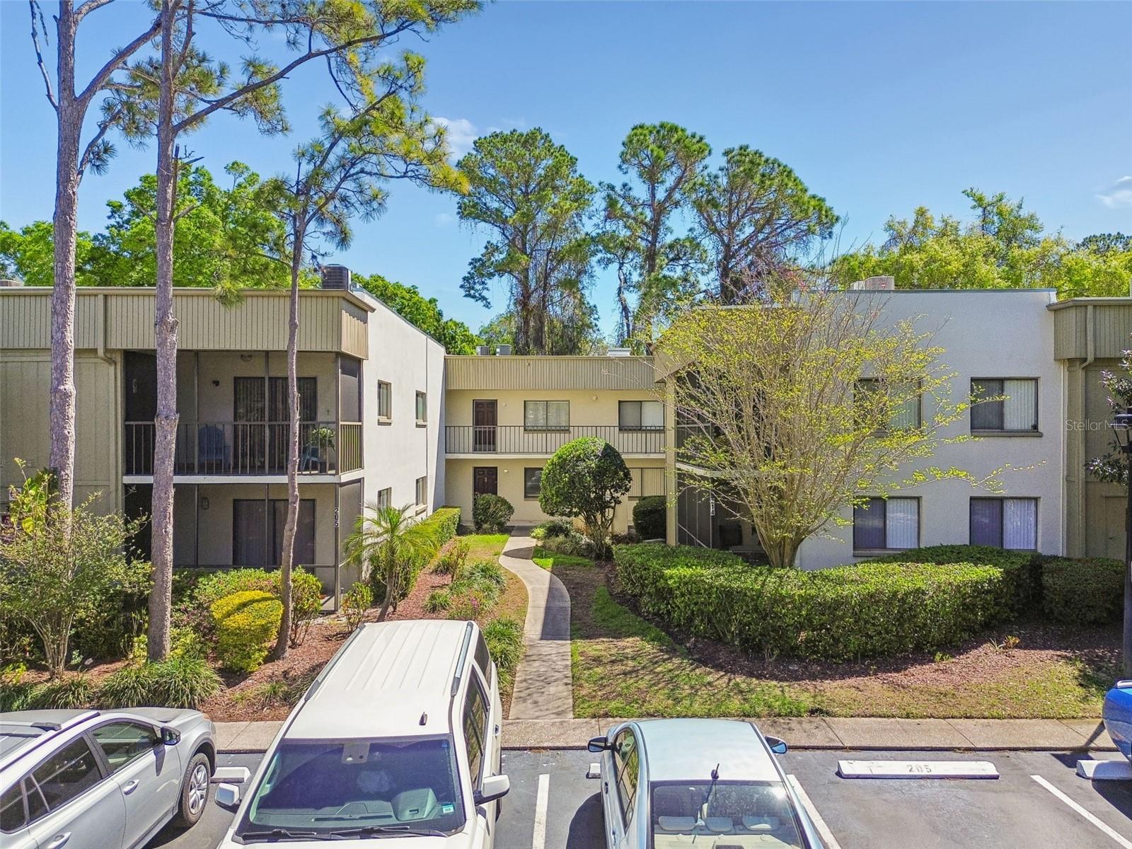 Image 66 of 100 For 3300 Fox Chase Circle N 202