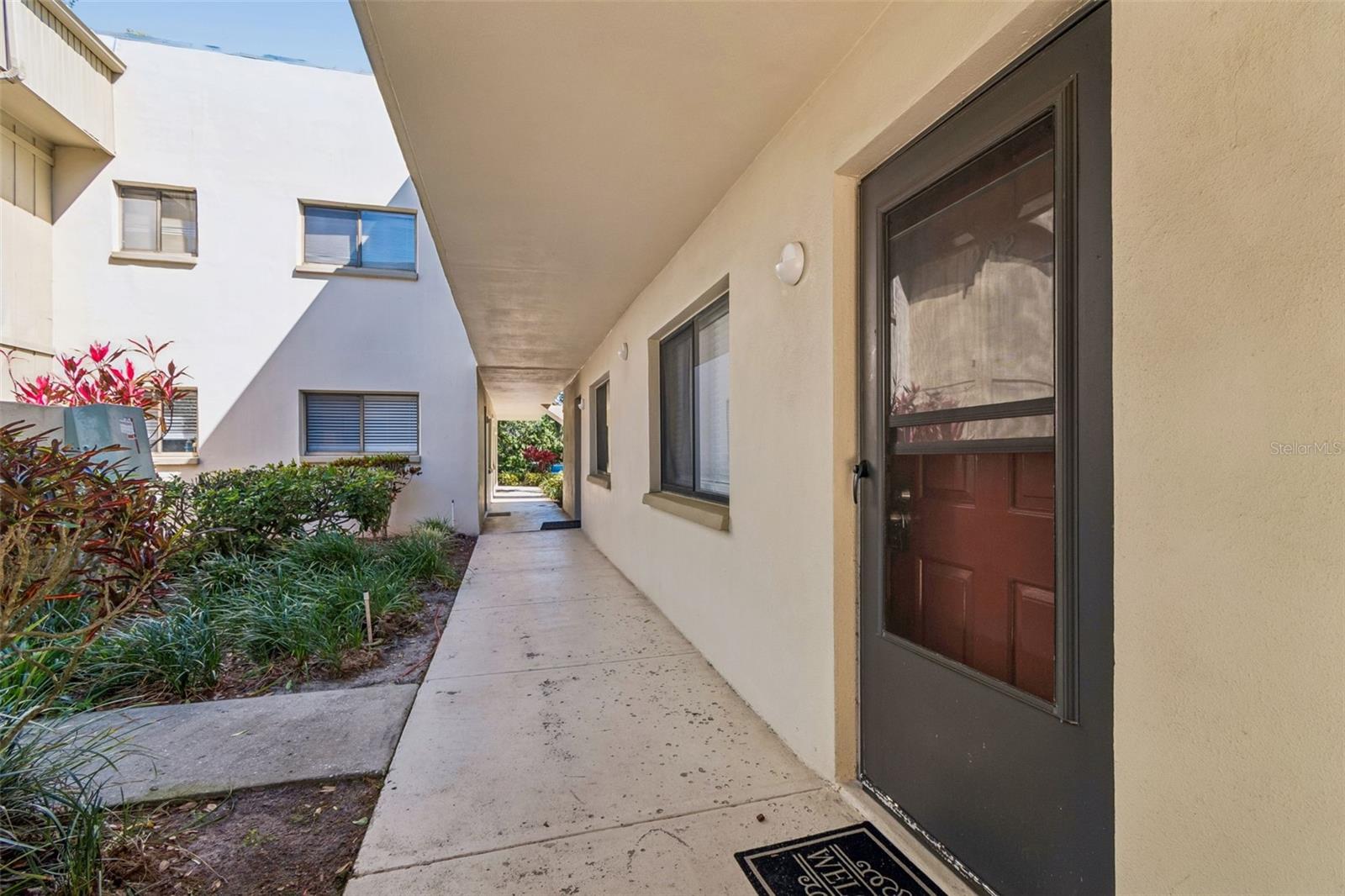 Image 7 of 100 For 3300 Fox Chase Circle N 202