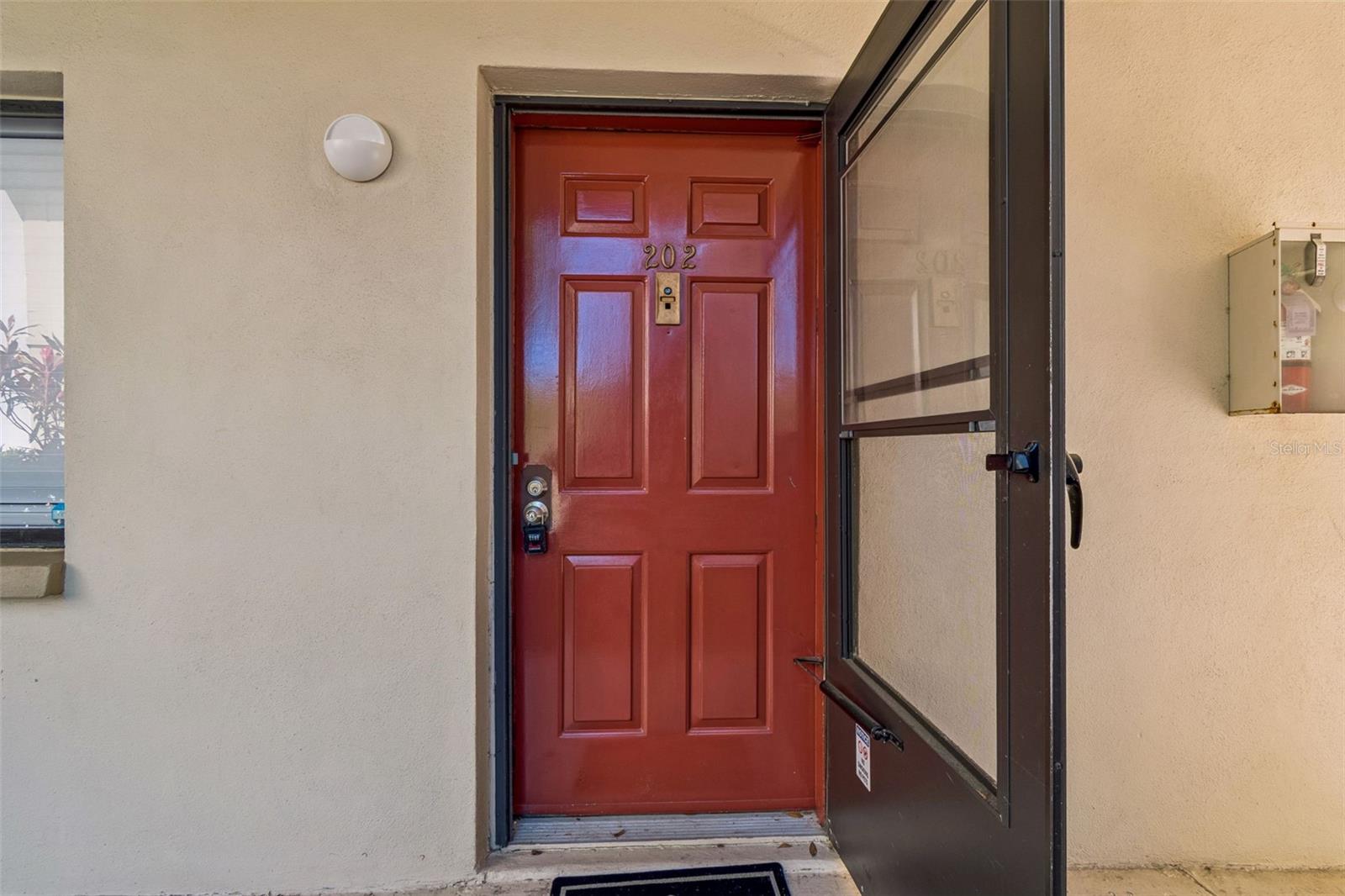 Image 8 of 100 For 3300 Fox Chase Circle N 202