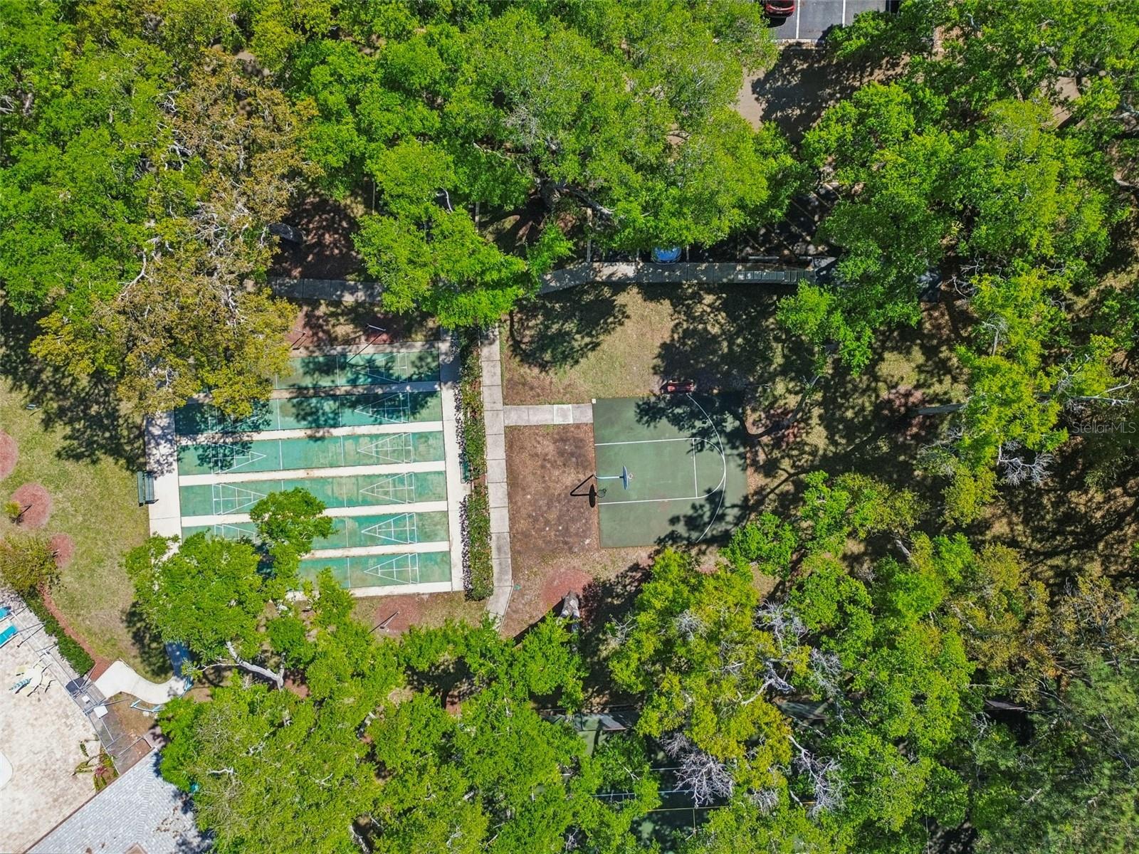 Image 91 of 100 For 3300 Fox Chase Circle N 202