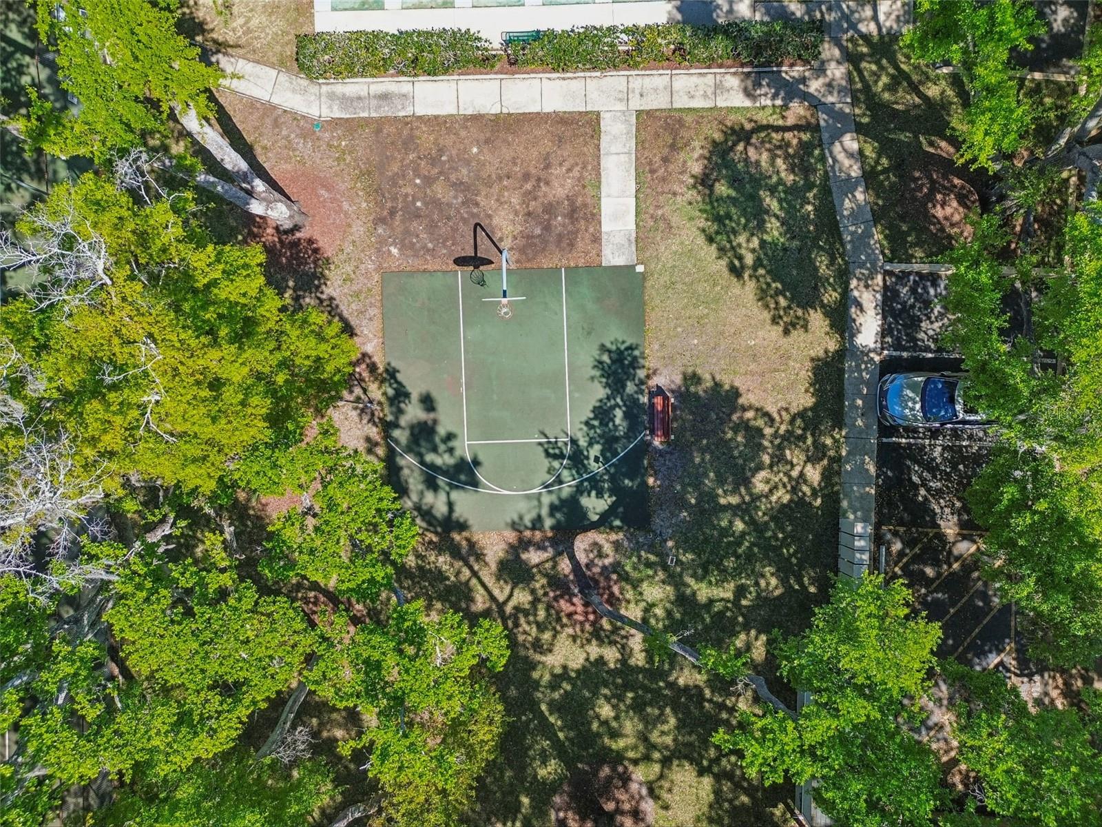 Image 92 of 100 For 3300 Fox Chase Circle N 202