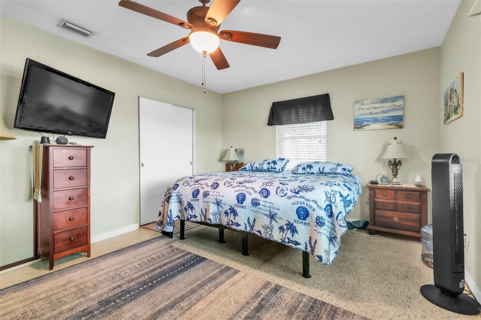 Image 17 of 35 For 4101 Yardley Avenue N