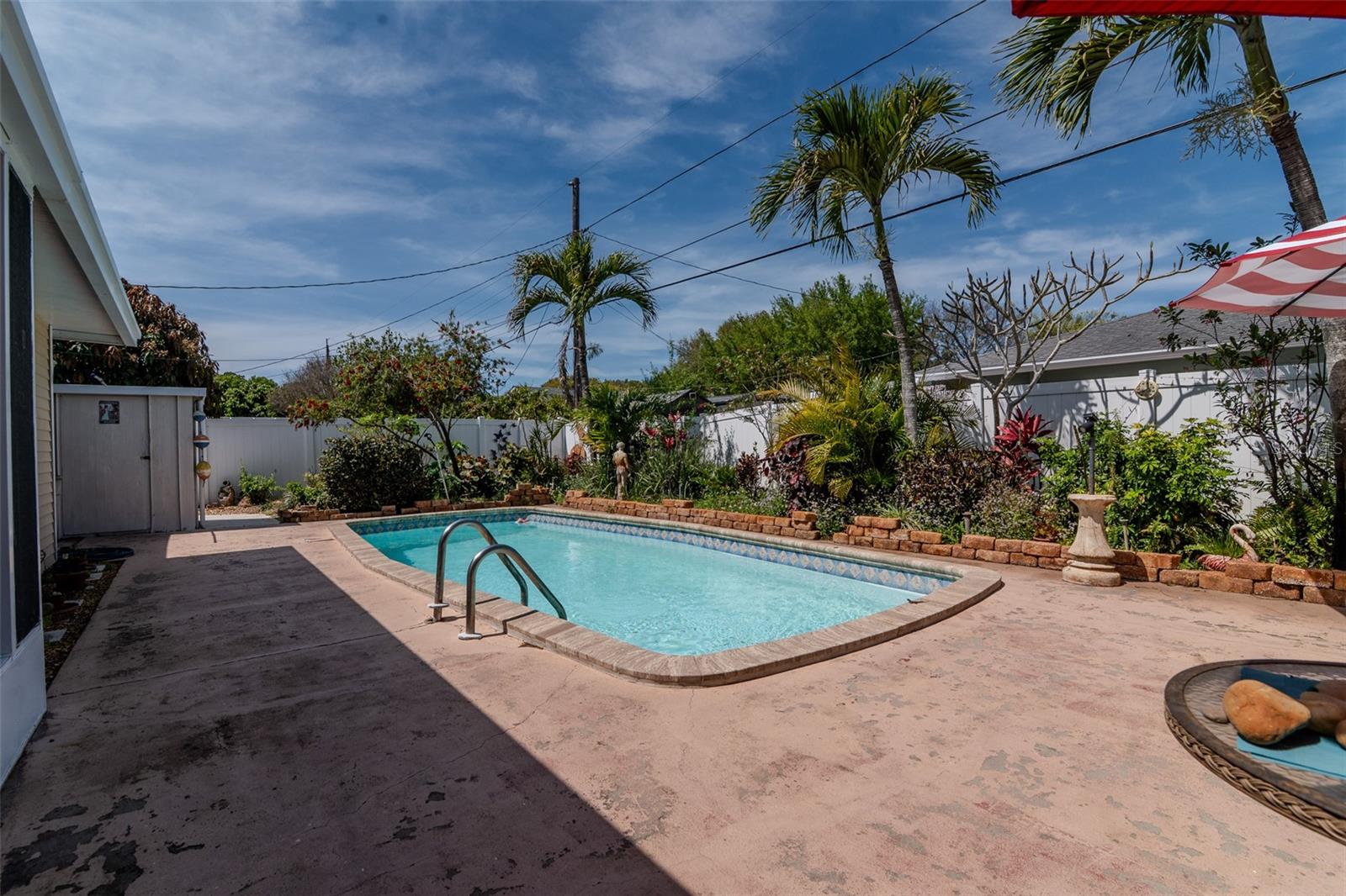 Image 3 of 35 For 4101 Yardley Avenue N