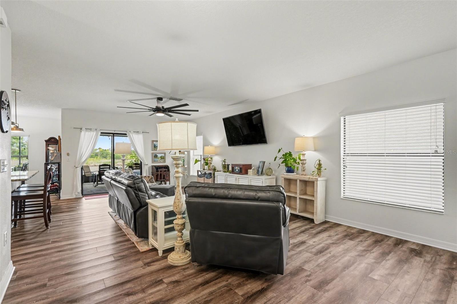 Image 9 of 38 For 1606 Acadia Harbor Place