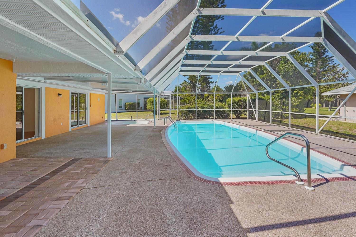 Image 35 of 69 For 3323 Meadow Run Circle