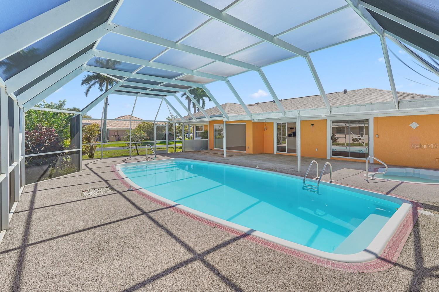 Image 42 of 69 For 3323 Meadow Run Circle