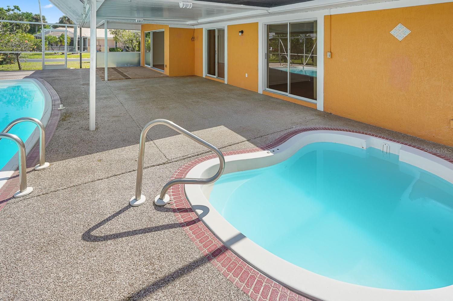 Image 44 of 69 For 3323 Meadow Run Circle