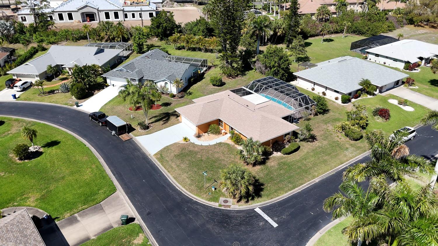 Image 51 of 69 For 3323 Meadow Run Circle