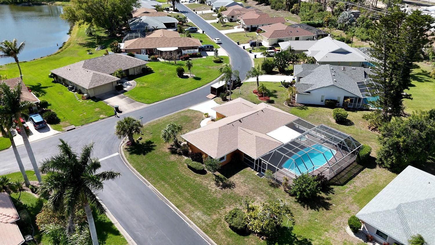 Image 52 of 69 For 3323 Meadow Run Circle