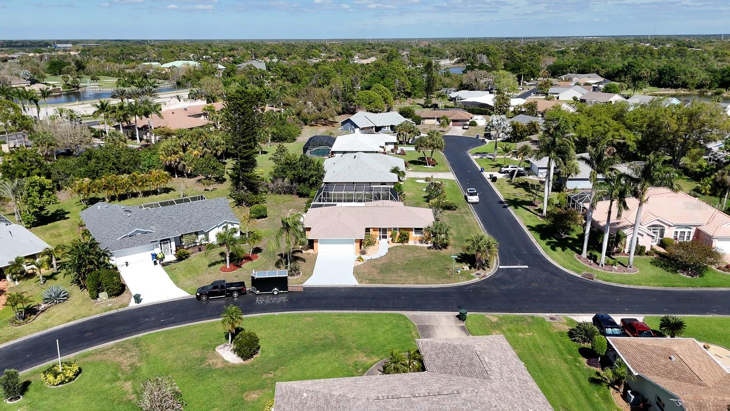 Image 54 of 69 For 3323 Meadow Run Circle