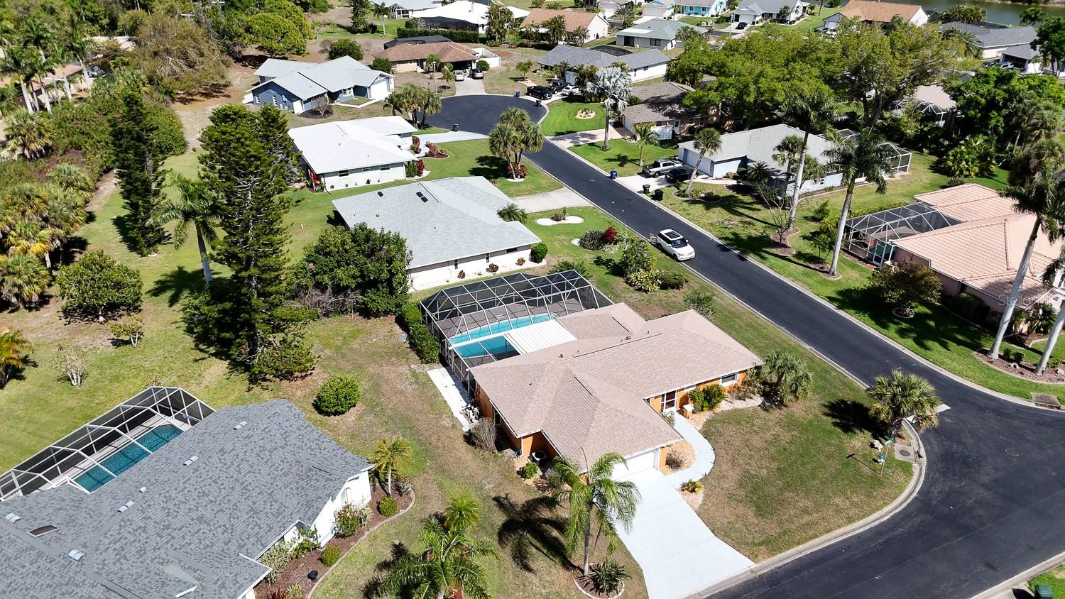 Image 58 of 69 For 3323 Meadow Run Circle