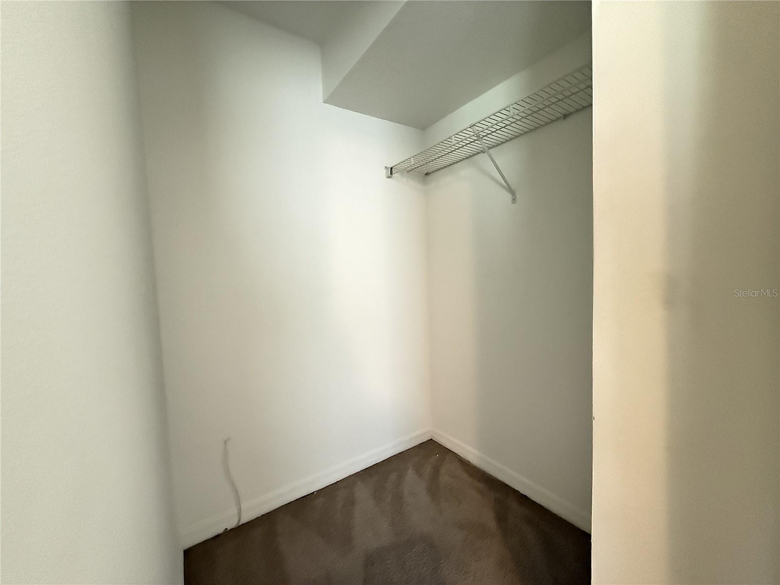 Image 17 of 22 For 720 Newton Avenue S