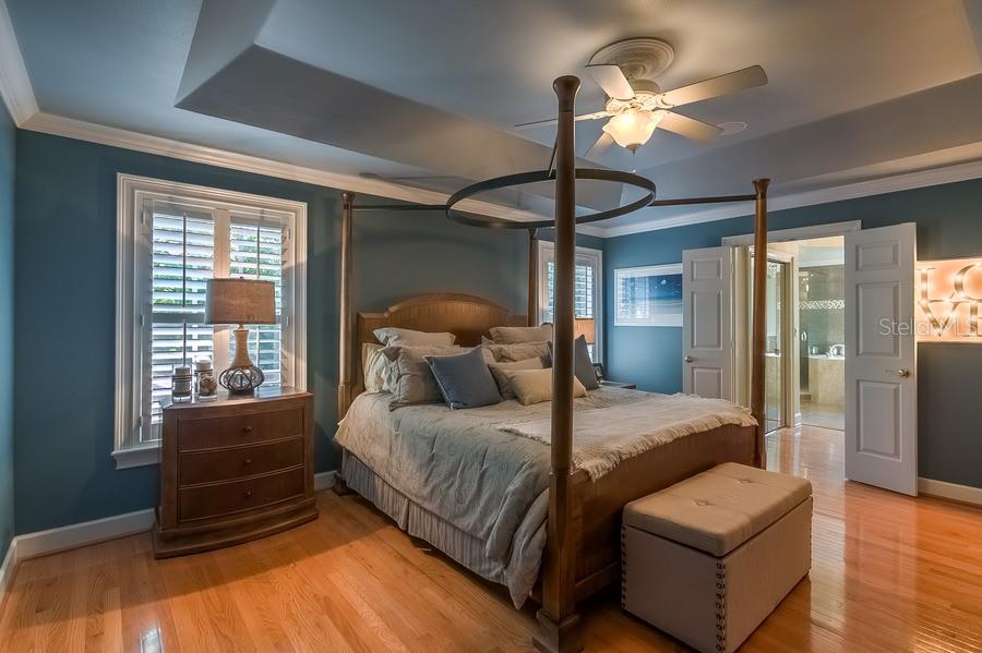 Image 11 of 24 For 3408 Bay Villa Avenue