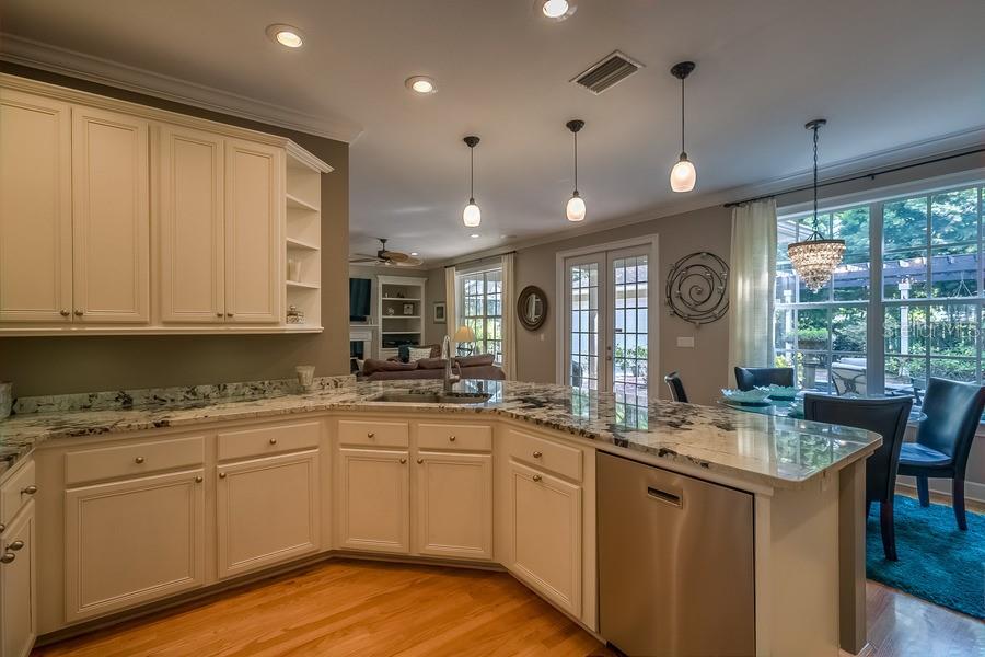 Image 2 of 24 For 3408 Bay Villa Avenue