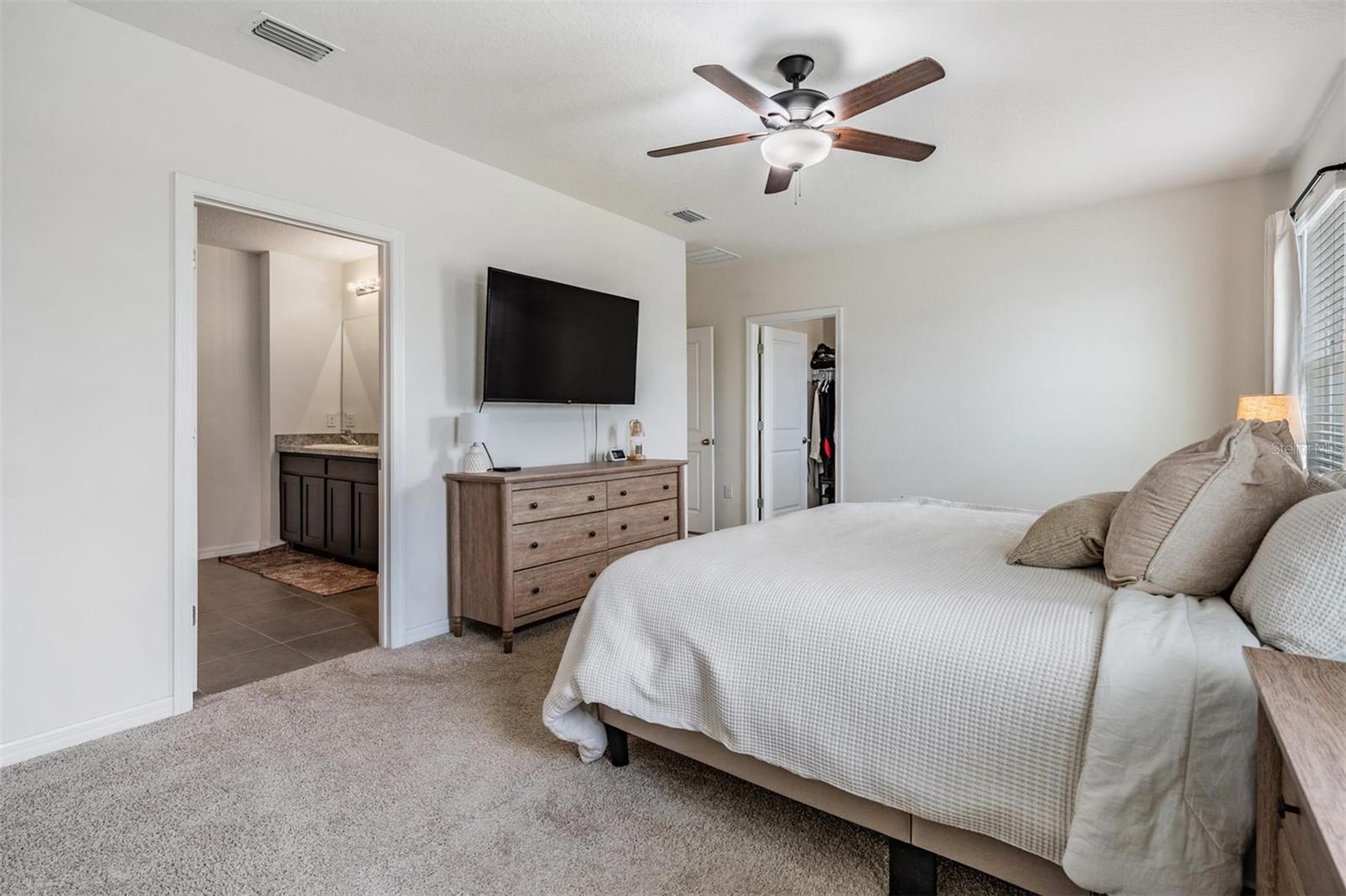 Image 24 of 55 For 32699 Dashel Palm Lane