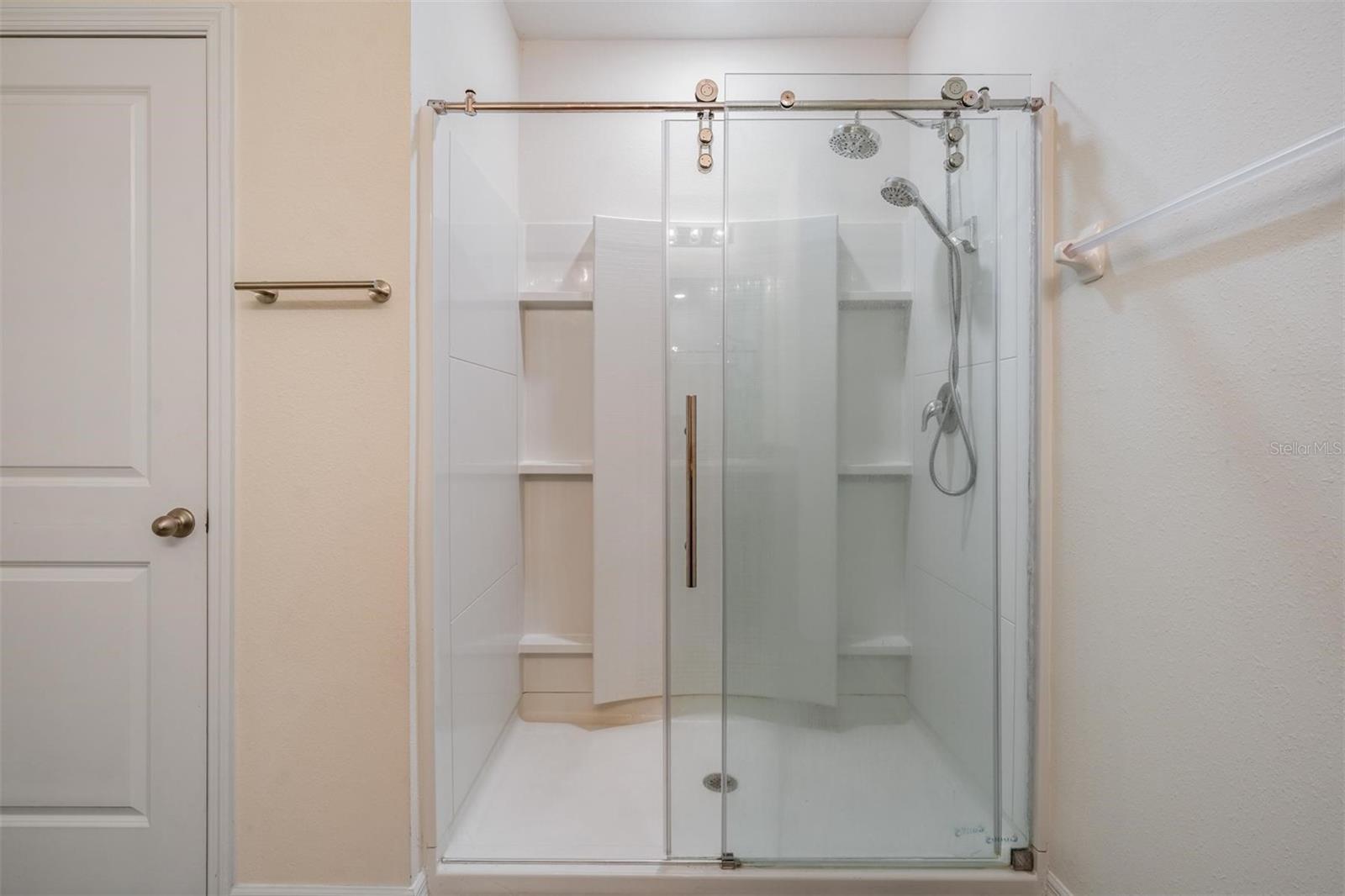 Image 26 of 55 For 32699 Dashel Palm Lane