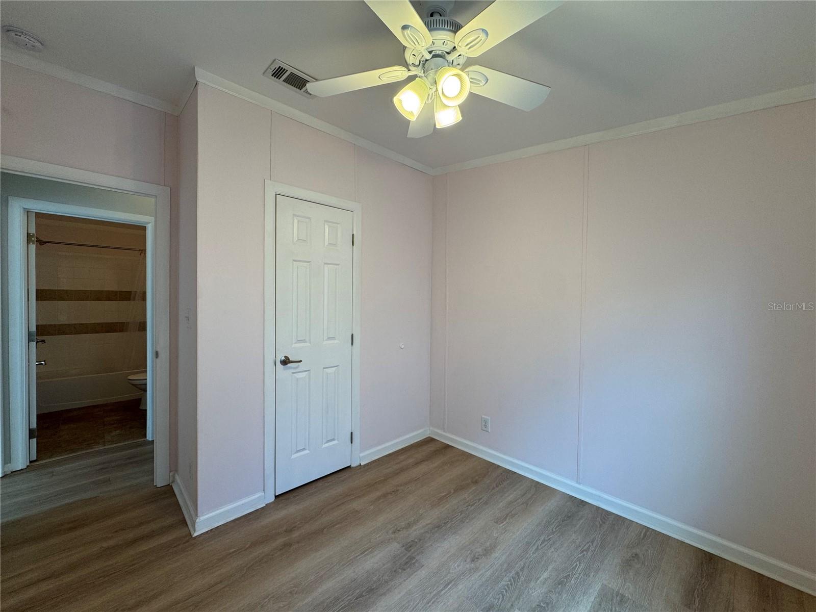 Image 25 of 32 For 3217 Old Tampa Highway