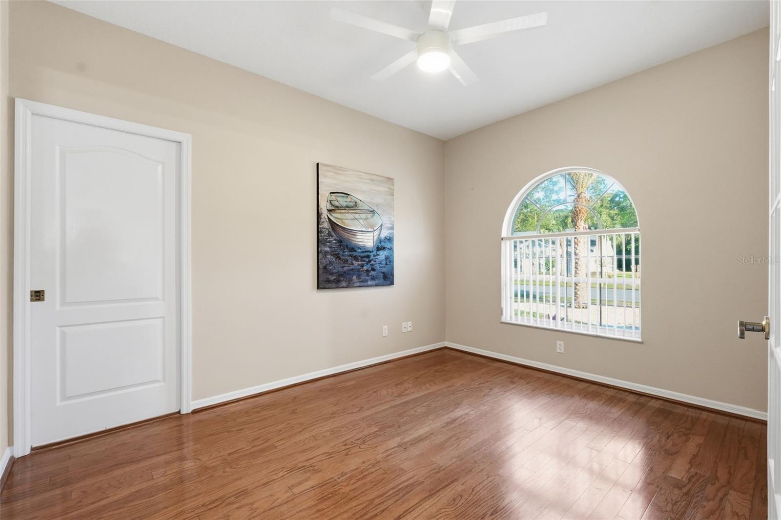 Image 27 of 45 For 44 Linder Drive