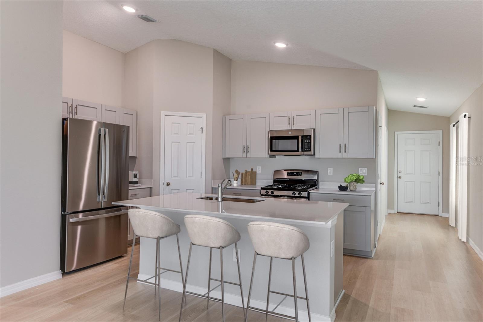 Listing photo id 0 for 15236 Maude Landing Loop