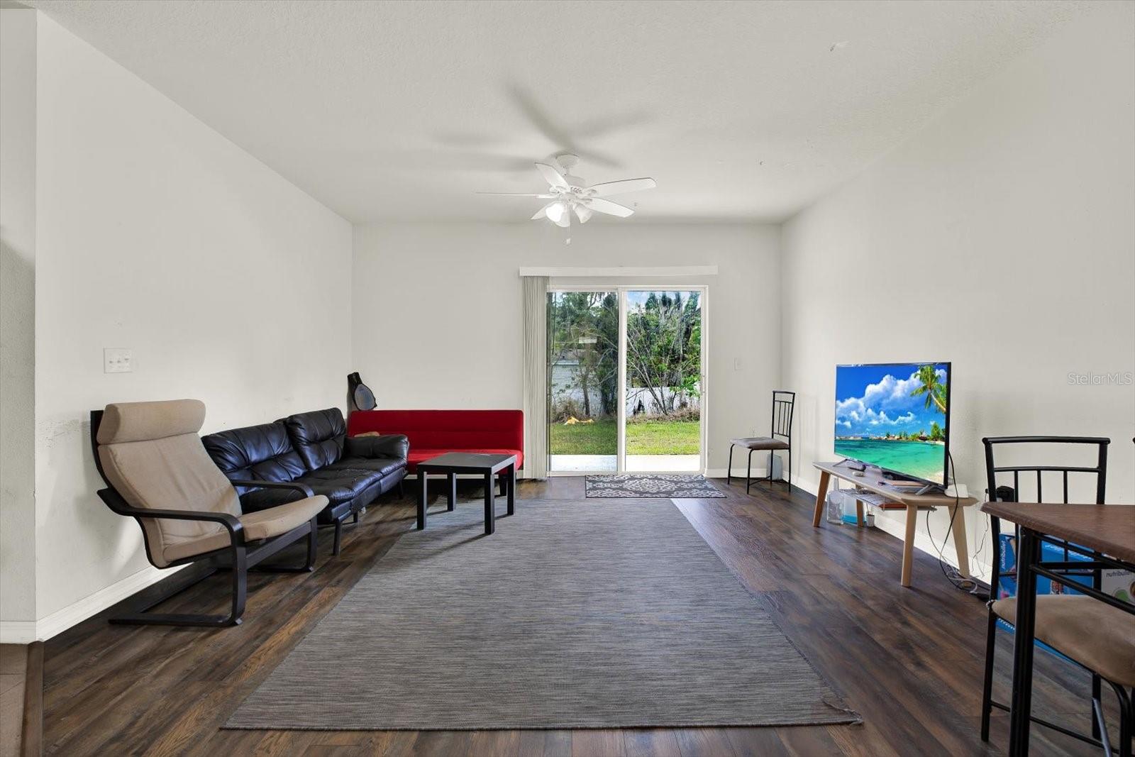 Image 11 of 33 For 10219 Hawk Storm Avenue