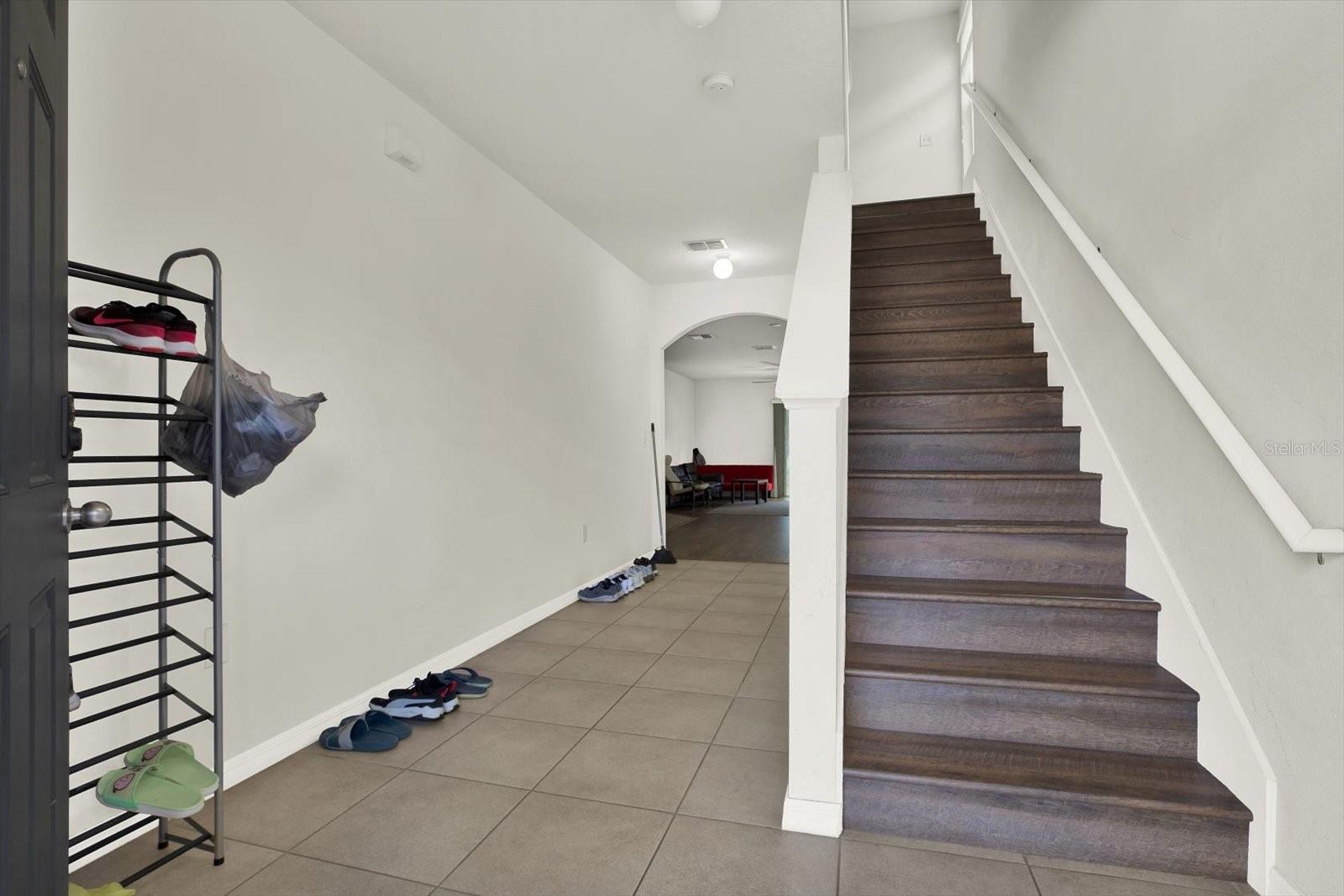 Image 3 of 33 For 10219 Hawk Storm Avenue