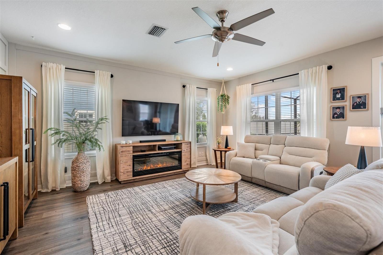 Image 16 of 58 For 32383 Natural Bridge Road