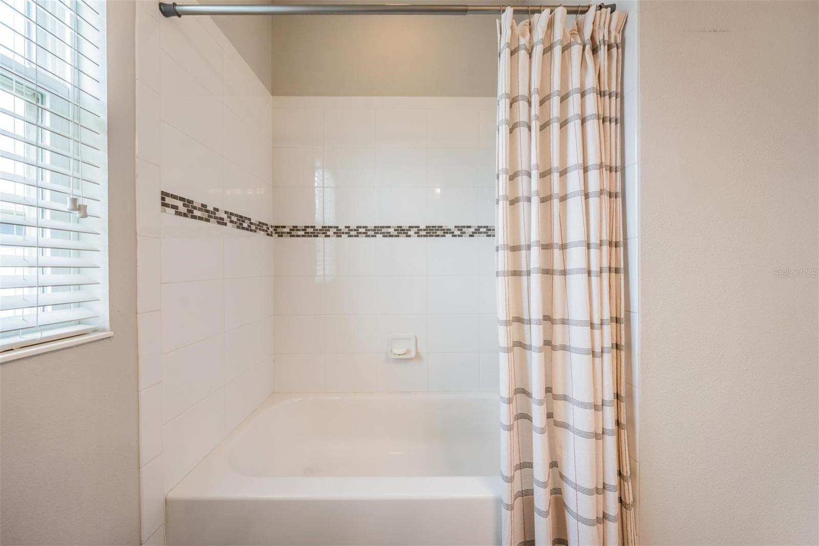 Image 38 of 58 For 32383 Natural Bridge Road